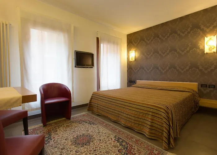 Antico Casin 2*